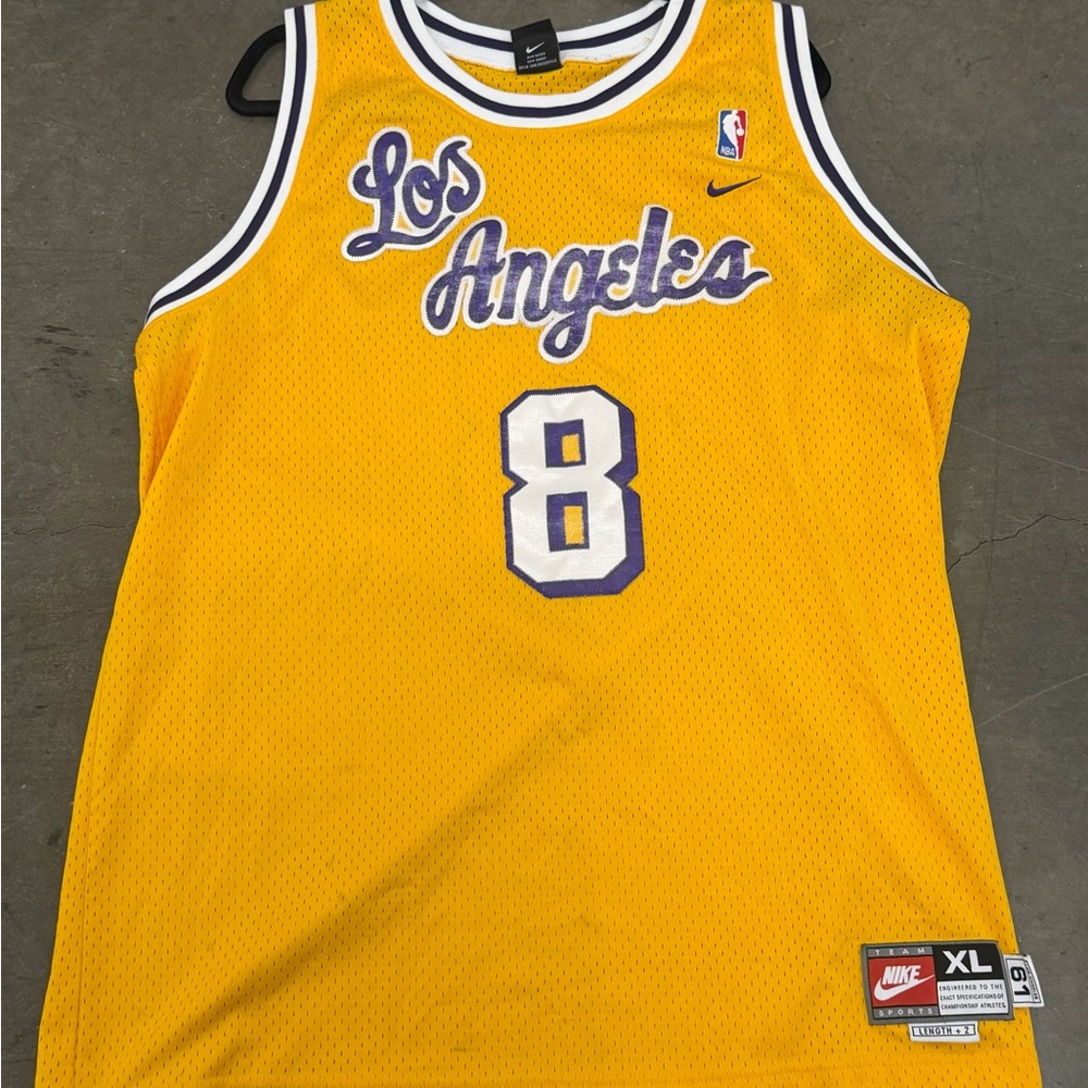 Kobe Bryant Vtg Authentic Nike Throwback Jersey 8 Yellow Rewind 61 LA Lakers XL